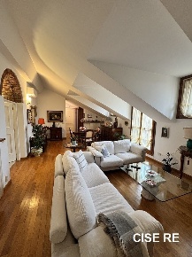 Foto Appartamento in PIAZZA GIOVINE ITALIA, Milano Vincenzo Monti di 130 m²