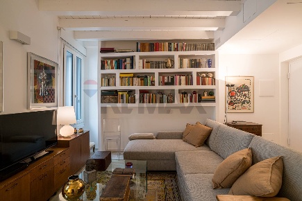 Foto Appartamento in PIAZZA amendola 11, Como Sant'Agostino di 64 m²