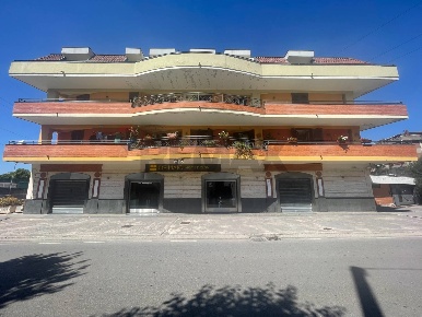 Foto Appartamento in Via Iroma, Nocera Superiore Centro di 100 m²