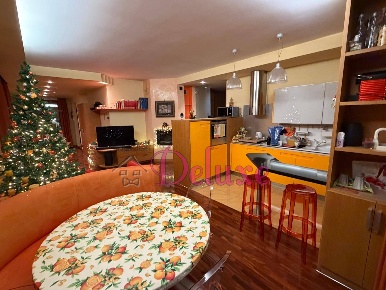 Foto Appartamento in via Lorenzo Lotto, Corridonia Centro di 97 m²