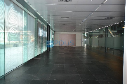 Foto Negozio in VIA SAN MARCO, Padova Stanga - Pio X di 250 m² con 1 locali