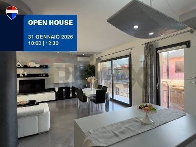 Foto Appartamento in Via Pietro Sbacchi 233, Cinisi Centro di 120 m²