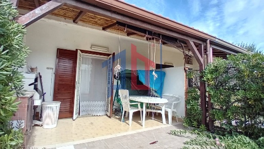 Foto Villa a schiera in via nestore, Ardea di 70 m² con 3 locali in vendita