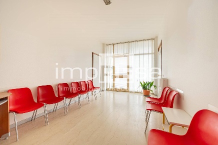 Foto Locale commerciale in Via Brusche 23, Godega di Sant'Urbano Godega