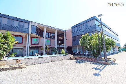 Foto Ufficio in LARGO VENTIQUATTRO MAGGIO, Monteprandone Centobuchi