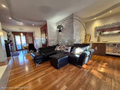 Foto Appartamento in Corso Unione Sovietica 342, Torino di 110 m²