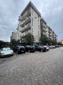 Foto Appartamento in Via Claudio Guerdile, Salerno Torrione di 115 m²