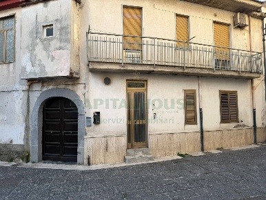 Foto Appartamento in sperone, Sperone di 161 m² con 6 locali in vendita