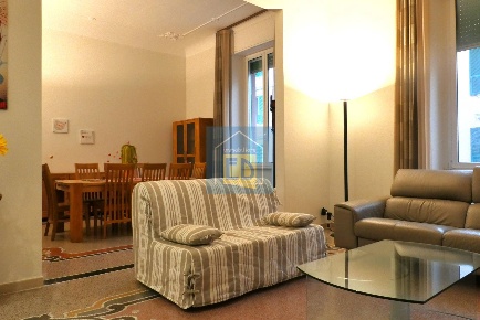 Foto Appartamento in Via Paolo Boselli, Savona Centro Storico di 221 m²