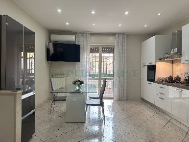 Foto Appartamento a Afragola di 100 m² con 4 locali in vendita