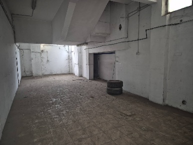 Foto Locale commerciale in Via Bernardo Cennini 36, Roma Giardinetti