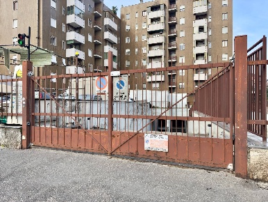 Foto Posti auto in Via Ludovico Ariosto, Sesto San Giovanni di 19 m²