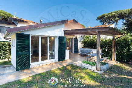 Foto Case semi ndipendenti in Via Delle Abetelle 55, Pisa Tirrenia