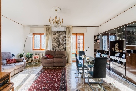 Foto Appartamento in Via Pantaleo Carabellese 16, Bari Japigia di 140 m²