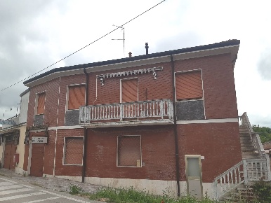 Foto Casa indipendente in Via Tambellina 57, Ferrara Cona di 250 m²