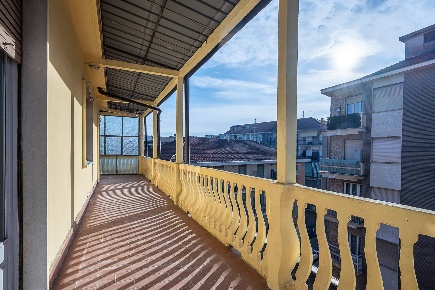 Foto Appartamento in Via Vicolo Rivara 13, Rivoli di 112 m² con 5 locali