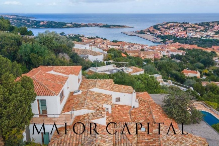 Foto Villa unifamiliare in Piazzetta degli Ulivi, Arzachena Porto Cervo