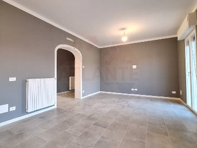 Foto Appartamento in via risorgimento, Iseo di 100 m² con 3 locali