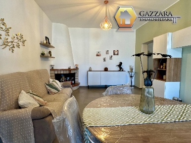 Foto Villa unifamiliare in Trav. Pizzuta, Siracusa Pizzuta di 230 m²