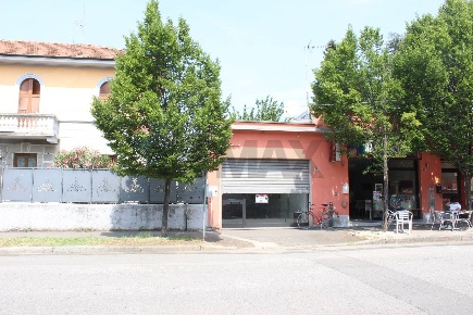 Foto Negozio in CORSO ITALIA 14, Busto Arsizio San Michele di 60 m²