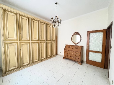 Foto Appartamento in Via Sapri, Genova Lagaccio di 60 m² con 5 locali