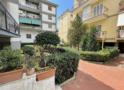 Foto Appartamento in via cardinal prisco, Boscotrecase di 35 m² in vendita