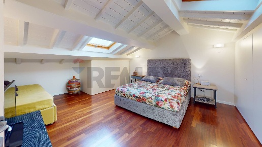 Foto Appartamento in via Roma 10, Viareggio Lungomare di 82 m² con 4 locali