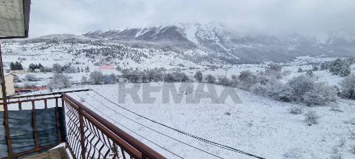 Foto Casa indipendente in Via valle romana, Campo di Giove di 400 m²