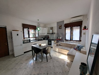 Foto Appartamento in VIA ALESSANDRO MANZONI 43, Paullo Centro di 60 m²