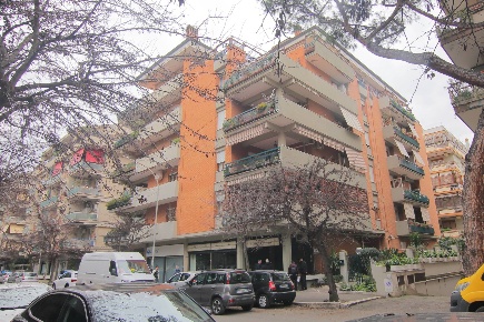 Foto Appartamento in Via Corrado Del Greco 40, Roma Ostia Ponente di 101 m²