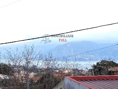 Foto Appartamento in VIA AUGUSTO BETTE MINASI 4, Messina di 87 m²