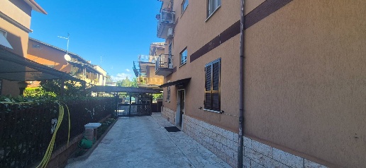 Foto Appartamento in Via NIcandro 9, Roma Tor Sapienza - La Rustica