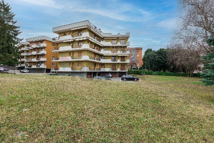 Foto Appartamento in VIA DELLA CARNAGA 18, Varese Masnago di 126 m²