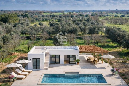 Foto Villa unifamiliare in Contrada Deserto Snc, Ostuni di 100 m²