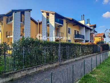Foto Appartamento in Via Corpo degli Alpini 9, Corbetta Semicentro, Isola