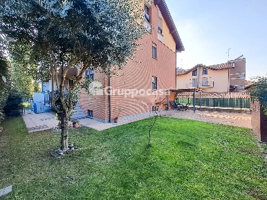 Foto Appartamento in Via Corpo degli Alpini 9, Corbetta Semicentro, Isola