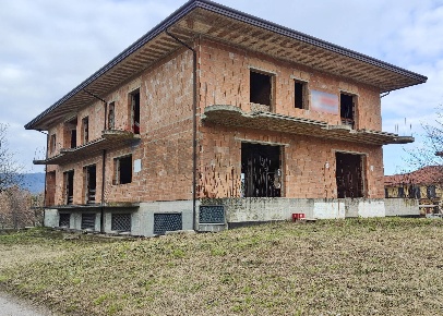 Foto Appartamento in via vomero, Telese Terme di 790 m² con 10 locali
