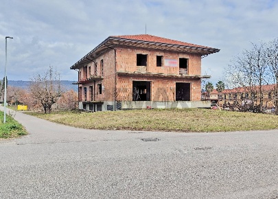 Foto Appartamento in via vomero snc, Telese Terme di 790 m² con 10 locali