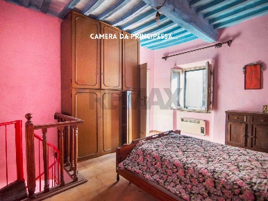 Foto Casa indipendente in VIA ROMA 73, Roccastrada Roccatederighi di 263 m²