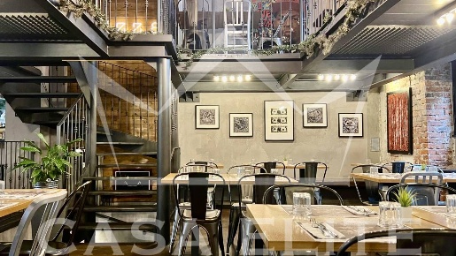 Foto Locale commerciale in Corso Sempione 42, Milano Sempione di 179 m²