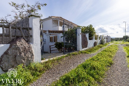 Foto Villa unifamiliare in Via della Costiera, Calasetta Centro di 140 m²