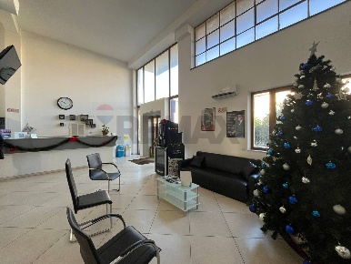 Foto Ufficio in Via Nazionale, Nocera Superiore Centro di 20 m² in affitto