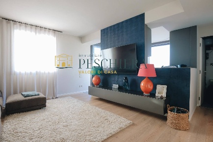 Foto Attico in Via Colli 25, Pescantina Centro di 190 m² con 4 locali