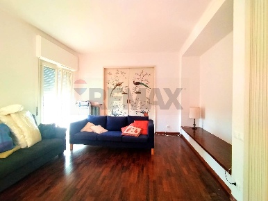 Foto Stanza a Ancona Cardeto di 110 m² con 6 locali in affitto