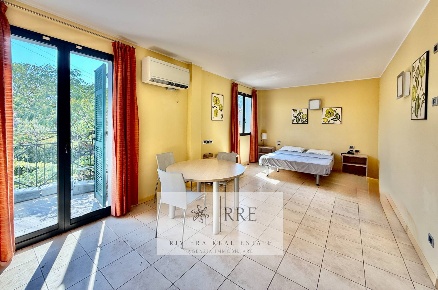 Foto Appartamento in Castellaro Golf Resort, Castellaro di 50 m² in vendita