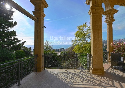Foto Appartamento in Corso degli Inglesi, Sanremo Corso degli Inglesi