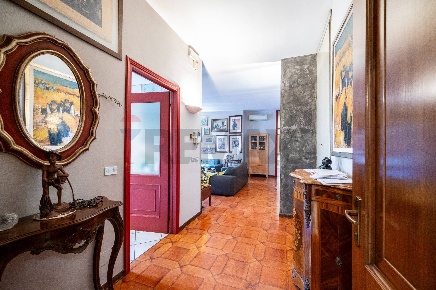 Foto Appartamento a Gazzuolo Centro di 110 m² con 6 locali in vendita