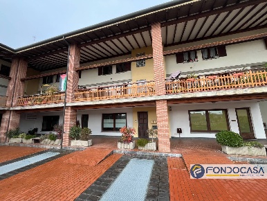 Foto Appartamento in Via Britannici, Palazzolo sull'Oglio di 98 m²