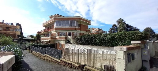 Foto Appartamento a Nettuno San Giacomo, Santa Barbara di 130 m² in vendita