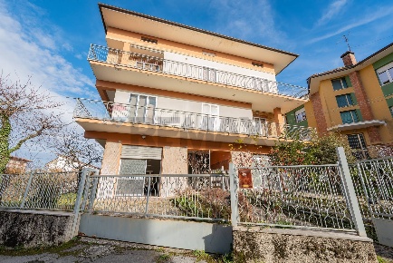 Foto Case semi ndipendenti in VIA GIOVANNI ANNIBALDI 22, Cupramontana